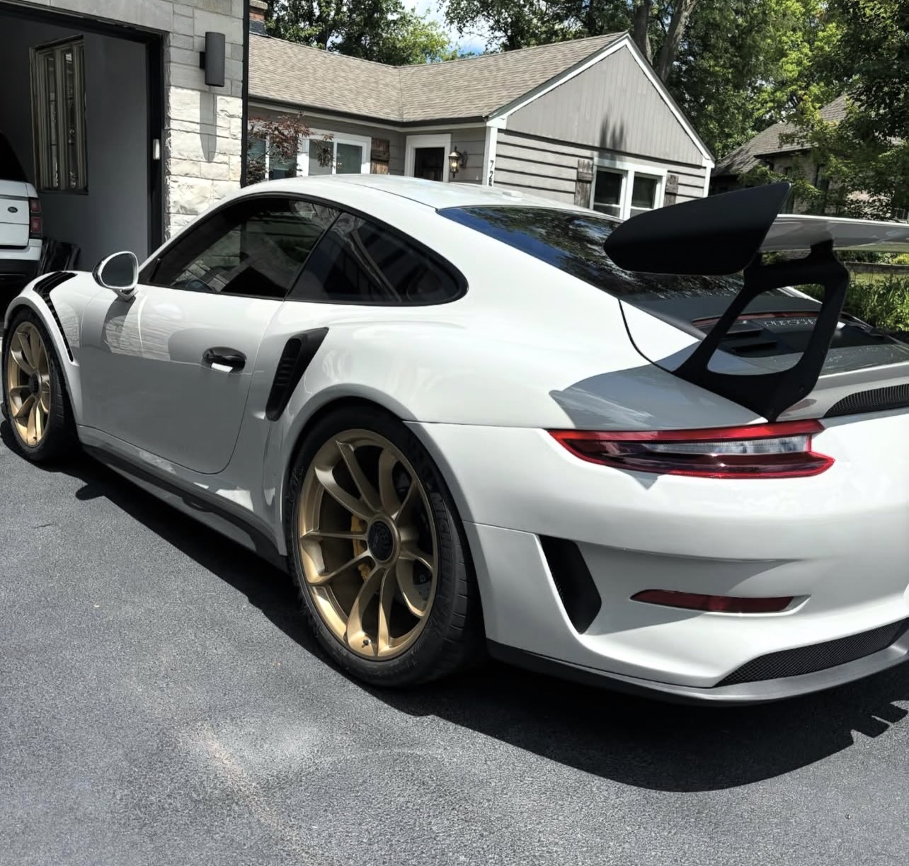 GT3 RS — Iron-X & barrel detail